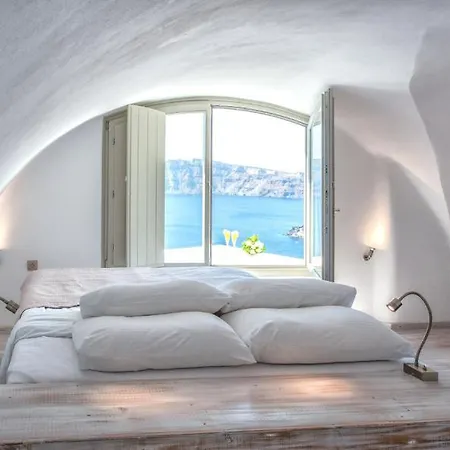 La Perla And (adults Only) Hotel