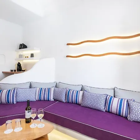 La Perla And (adults Only) Hotel Oia