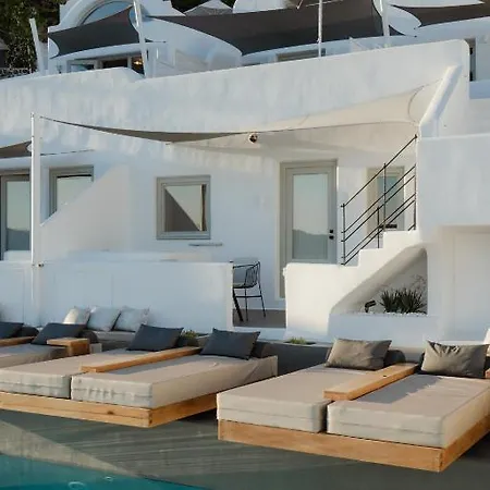 La Perla And (adults Only) 5*
