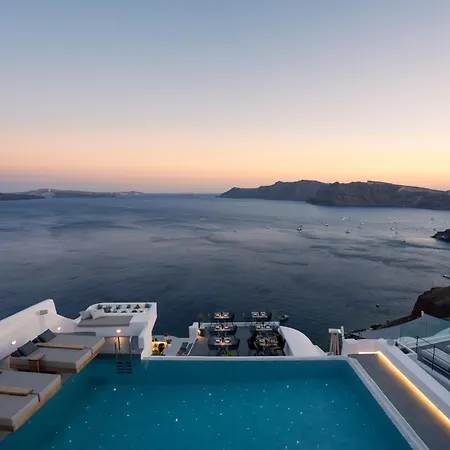 La Perla And (adults Only)