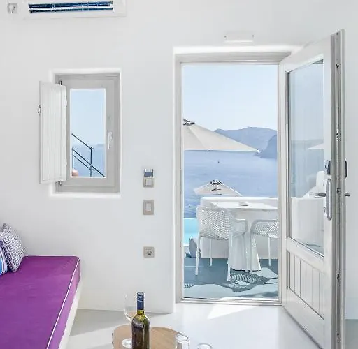 Hotel La Perla And (adults Only) Oia (Santorini)