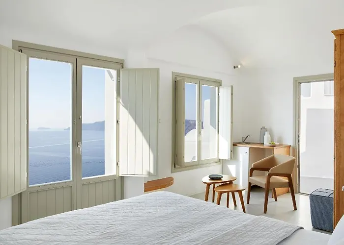 La Perla And (adults Only) Hotel