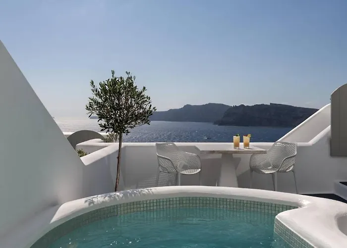 La Perla And (adults Only) Oia (Santorini)