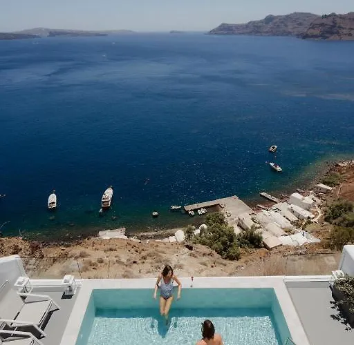 La Perla And (adults Only)