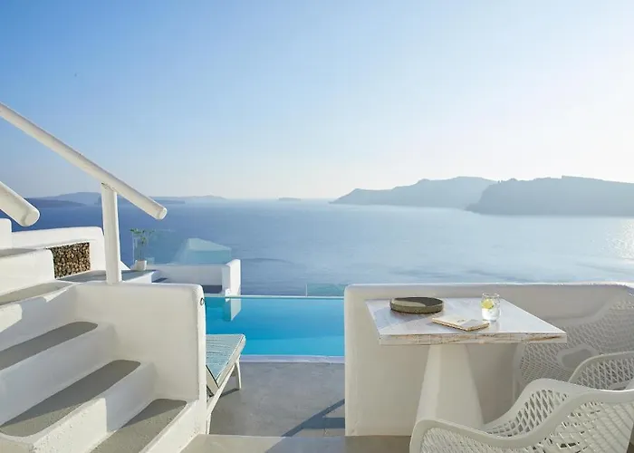 La Perla And (adults Only)